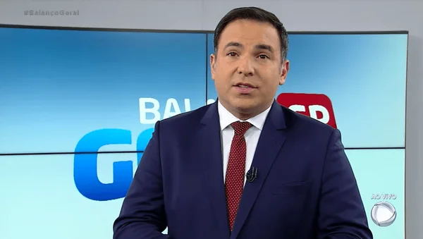Salário milionário fez Gottino voltar à Record, diz colunista