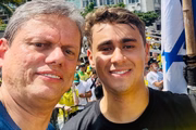 Tarcísio de Freitas recebeu apoio de  Nikolas Ferreira após pedido de investigação feito pelo PT a Moraes