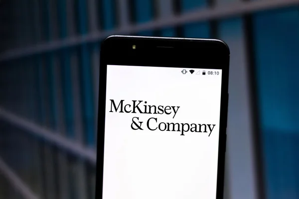 imagem colorida logotipo da consultoria McKinsey