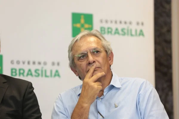 Menos um tucano. Raimundo Ribeiro deixa o PSDB