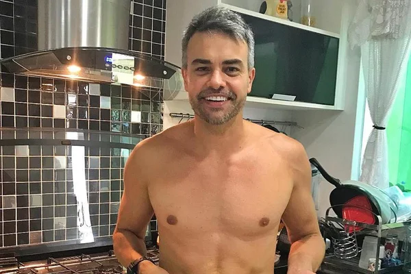 Ex-galã da Globo está com dívida de R$ 40 mil em condomínio