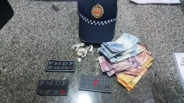 Após confessar crime, homem é preso por tráfico de drogas na Rodoviária do Plano Piloto