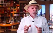 Lula grava programas para propaganda na TV em novo cenário; veja temas - imagem 2 Lula grava programas para propaganda na TV em novo cenário; veja temas - imagem 2