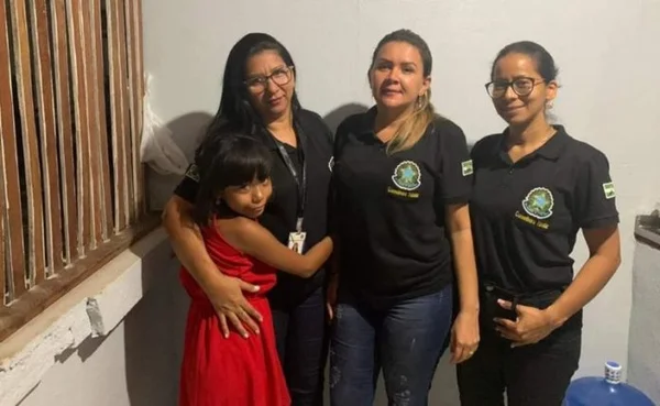 Após apelo da avó, menina de 9 anos que estava sumida é achada