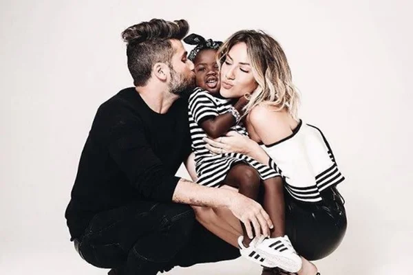 Giovanna Ewbank e Bruno Gagliasso comemoram aniversário de Titi