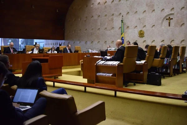 STF volta a julgar uso de dados. Toffoli terá que explicar voto