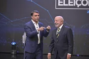 Lula usará desafio sobre sigilos como mote contra Flávio na reta final - imagem 2 Lula usará desafio sobre sigilos como mote contra Flávio na reta final - imagem 2