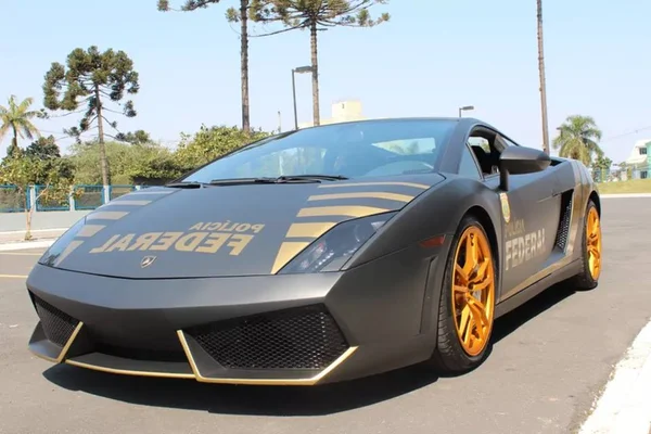 Lamborghini apreendida com Rei do Bitcoin é leiloada por R$ 845 mil