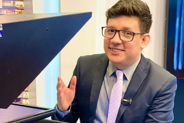 Viúvo desabafa sete dias após morte de Erlan Bastos