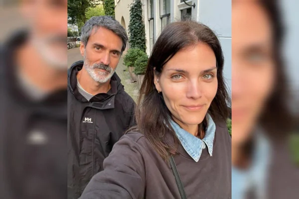 Imagem colorida mostra Luciana Curtis e o marido Henrique Gendre - Metrópoles
