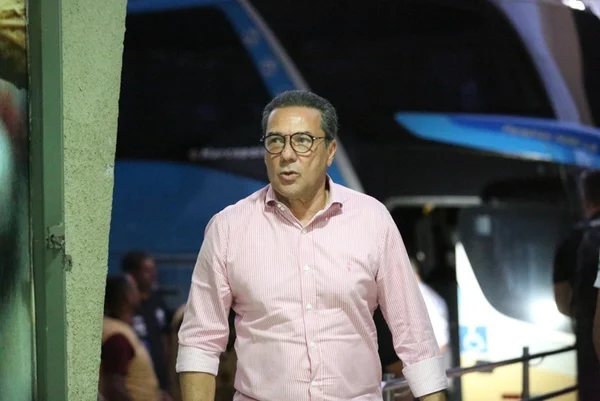 Luxemburgo ouve antes de Fla x Vasco: “Quarta tem gol do Gabigol”