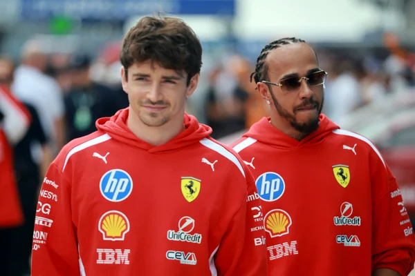 F1: Leclerc é comparado a Rosberg em duelo com Hamilton na Ferrari