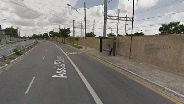 Homem é linchado após matar ex-namorada a facadas na zona leste SP