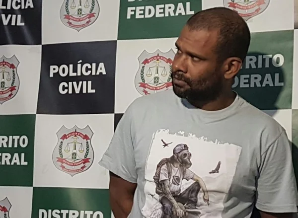 Homem que matou vendedor na parada de ônibus da 112 Sul é preso