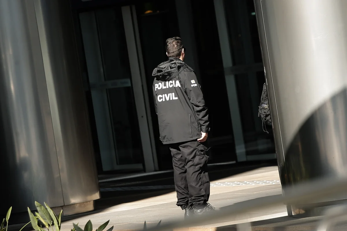 A ação é conduzida pela Vice-Procuradoria-Geral de Justiça, pela Promotoria de Defesa do Consumidor e pelo Grupo de Atuação Especial de Combate ao Crime Organizado (Gaeco) A ação é conduzida pela Vice-Procuradoria-Geral de Justiça, pela Promotoria de Defesa do Consumidor e pelo Grupo de Atuação Especial de Combate ao Crime Organizado (Gaeco)