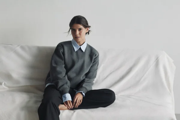 aritzia marca de moda canadense moderna - metrópoles