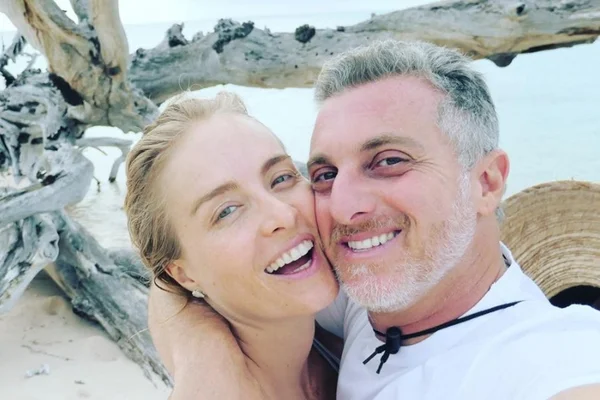 Luciano Huck inova e acerta em mimo de aniversário de Angélica
