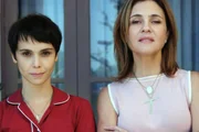 Débora Falabella e Adriana Esteves Débora Falabella e Adriana Esteves
