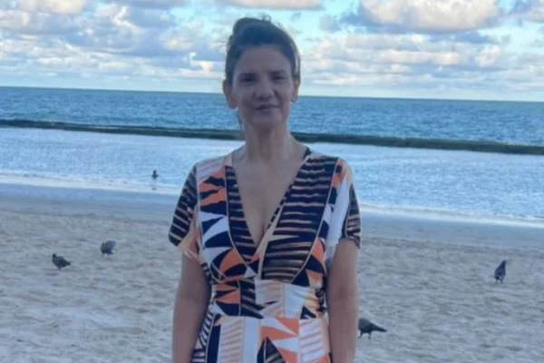 Imagem colorida, mulher desaparecida em Recife- Metrópoles