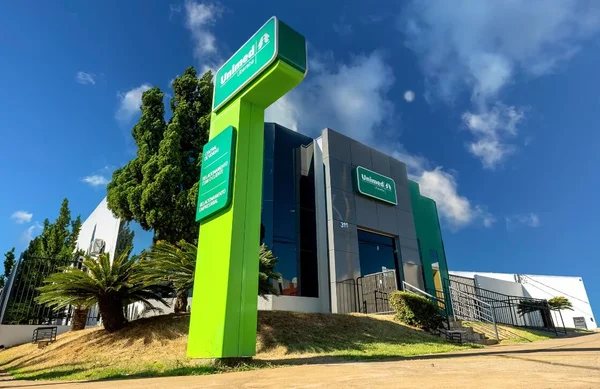 Fachada da unidade da Unimed em Uberaba