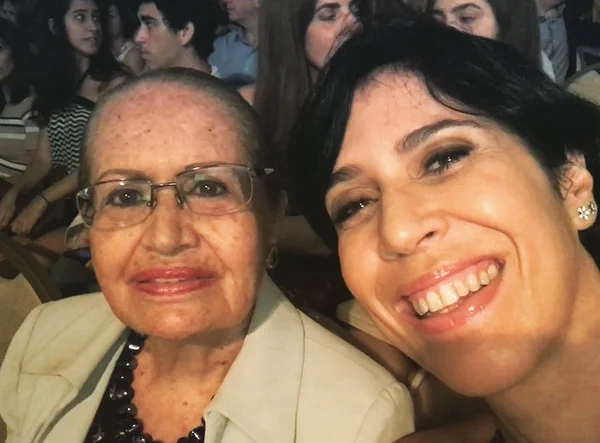 Maria Clara Gueiros e dona albertina, sua mãe