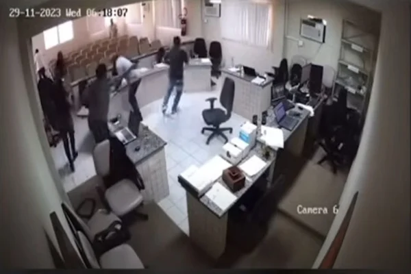 Trecho do vídeo divulgado - Metrópoles
