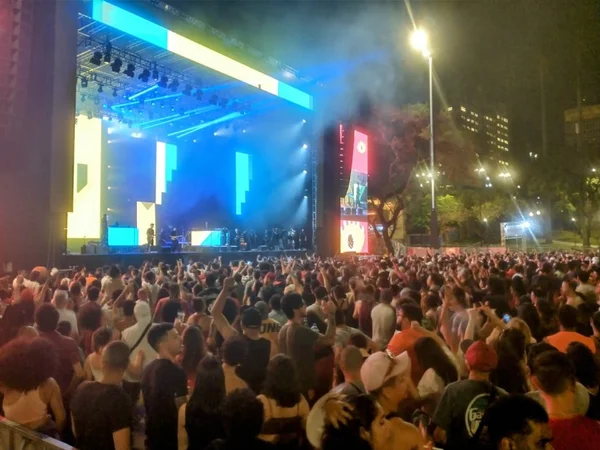 Show do Baiana System na Virada Cultural em São Paulo