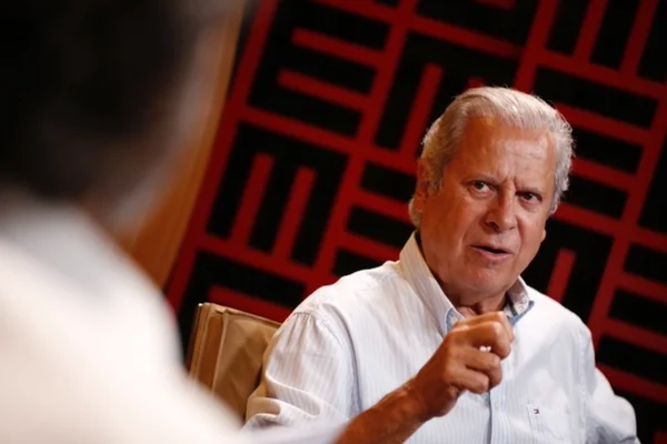 “Acho improvável Bolsonaro ser eleito”, avalia José Dirceu (PT)