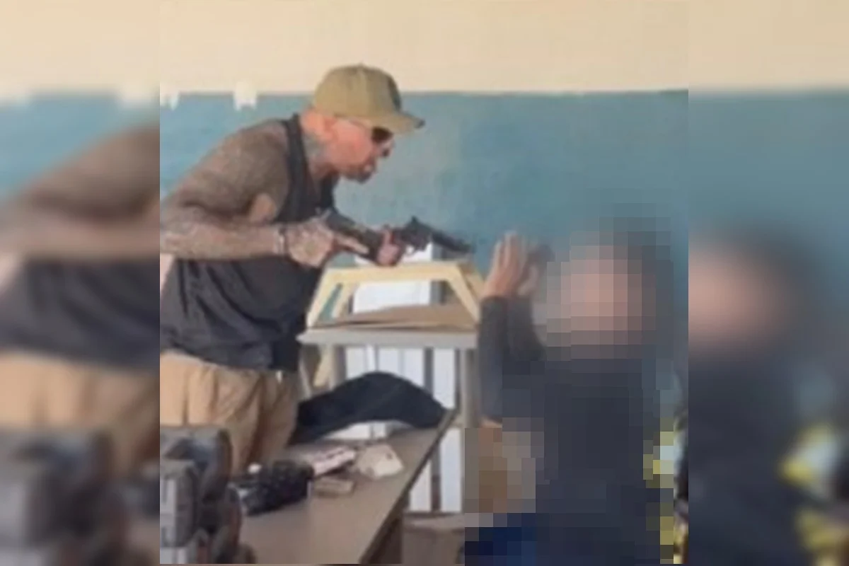 TJ aceita soltura de sargento da PM que agredia vítimas com cassetete. Veja vídeo