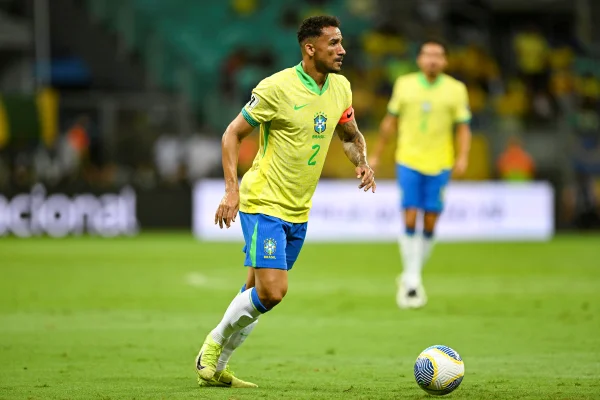 Foto colorida de Danilo, da Seleção Brasileira - Metrópoles