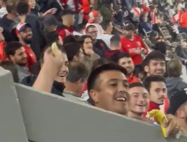 Torcedor racista do River Plate