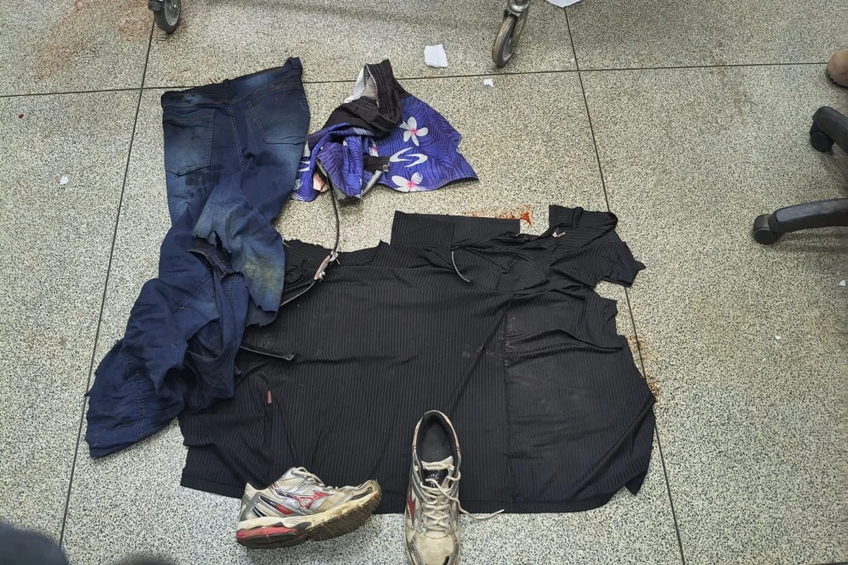 Roupas do autor Roupas do autor