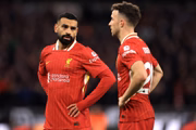 Diogo Jota e Mohamed Salah foram campeões ingleses na tempora 2024/25.