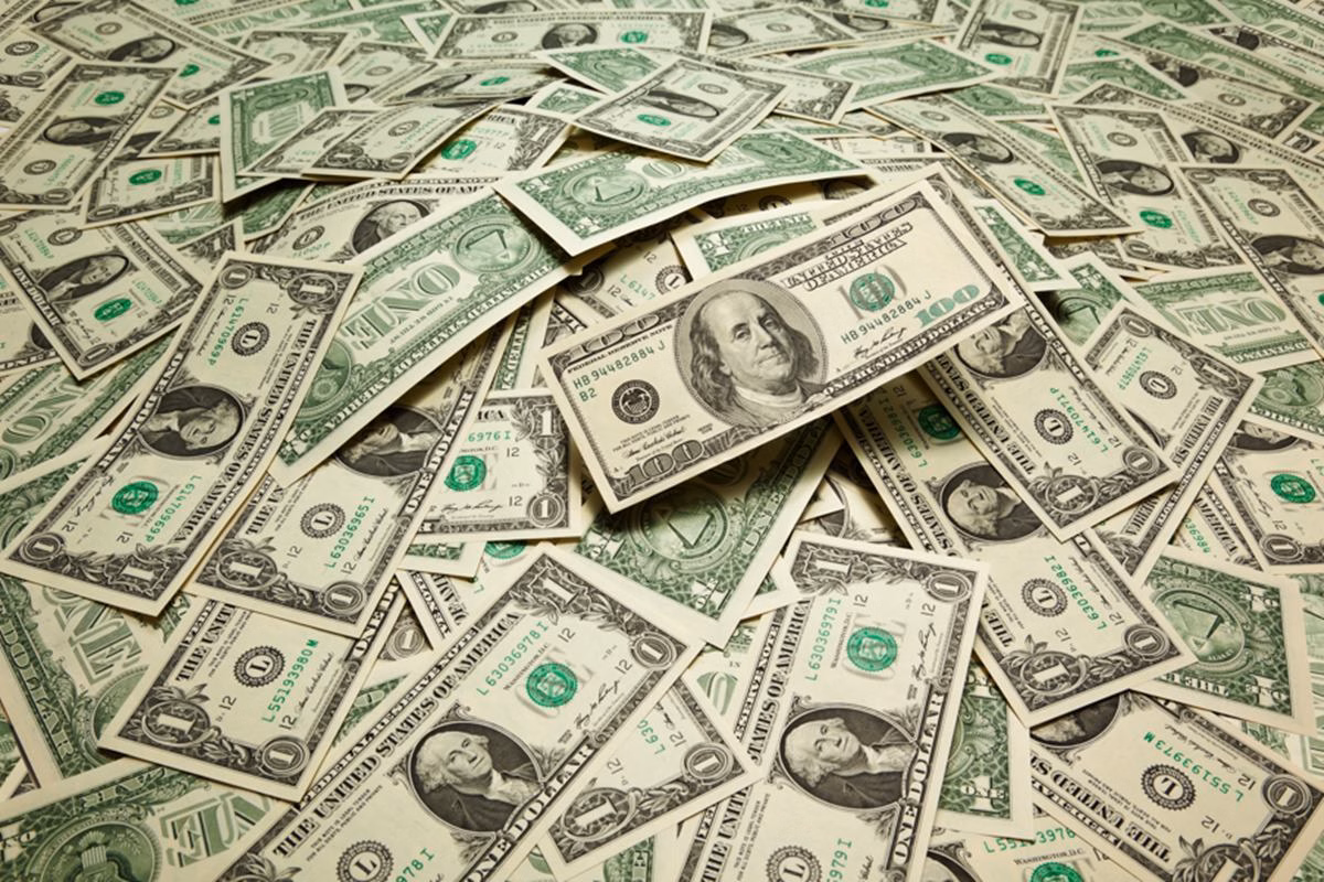 Imagens de notas de dólar - Metrópoles