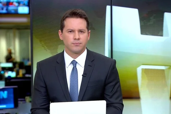 Após escândalo milionário, Dony de Nuccio pede demissão da Globo