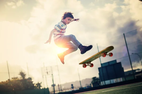 Skate