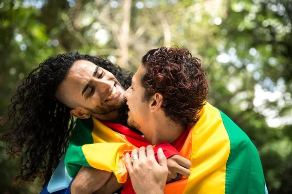 Curso gratuito ensina os direitos da população LGBT
