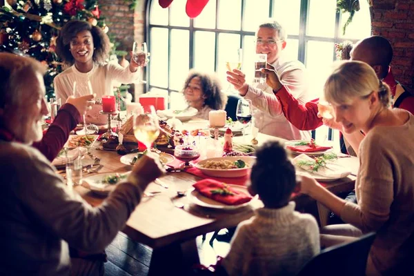 Confira sete dicas para aproveitar a ceia de Natal sem culpa