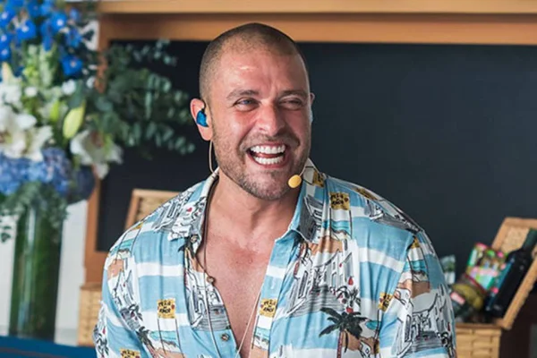 Diogo Nogueira cancela shows após infecção comprometer cordas vocais - destaque galeria Diogo Nogueira cancela shows após infecção comprometer cordas vocais - destaque galeria