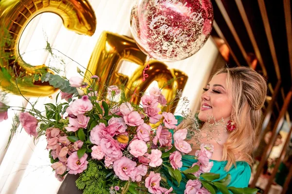Cecília Nogueira celebra a vida com almoço no Lago Restaurante