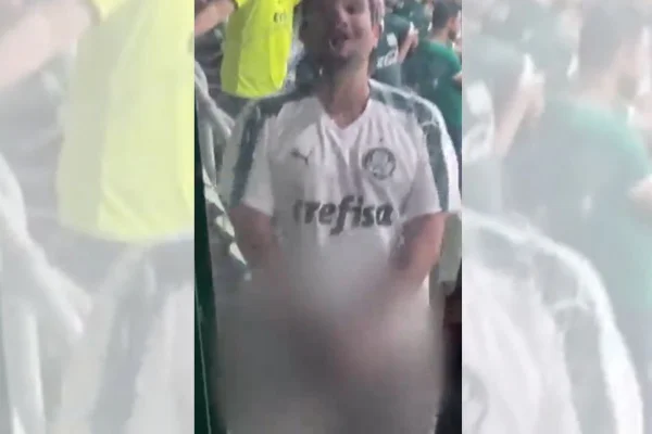 Vídeo: palmeirense mostra pênis para botafoguenses após eliminação