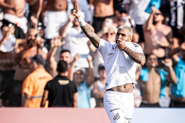 Paulistão: Santos e Corinthians estão escalados para clássico. Confira