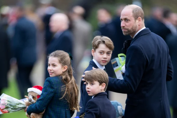 Família real na missa de Natal