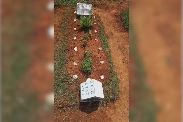 A família não reconheceu o corpo que estava no Cemitério Vila Formosa. Empresa responsável afirma que não houve movimentação nas sepulturas - Metrópoles