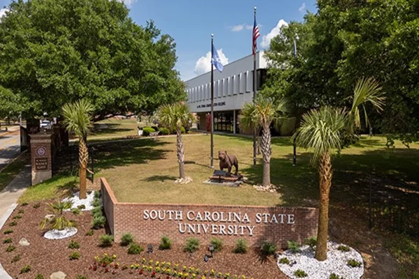 Universidade Estadual da Carolina do Sul, nos Estados Unidos