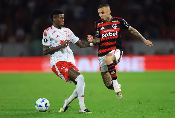 Flamengo x Internacional: veja onde assistir ao duelo pelo Brasileirão