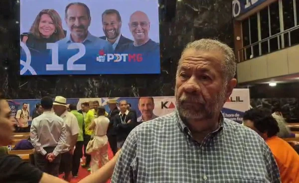 Em oficialização de Kalil, Lupi diz que PDT está aberto a alianças