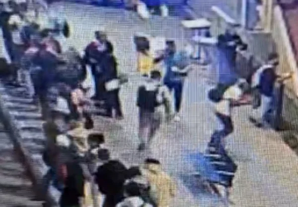Explosão no Terminal Pinheiros
