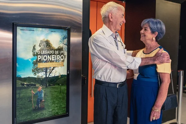 Flávio Resende homenageia pai com filme O Legado de um Pioneiro
