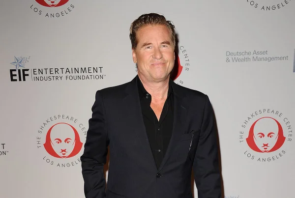 Foto colorida de Val Kilmer - Metrópoles